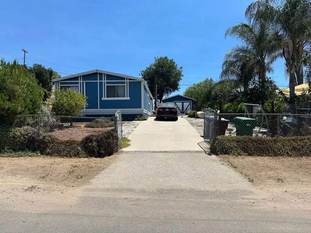 28594 Avenida Gaviota Menifee,Mobile Home with Solar Lease