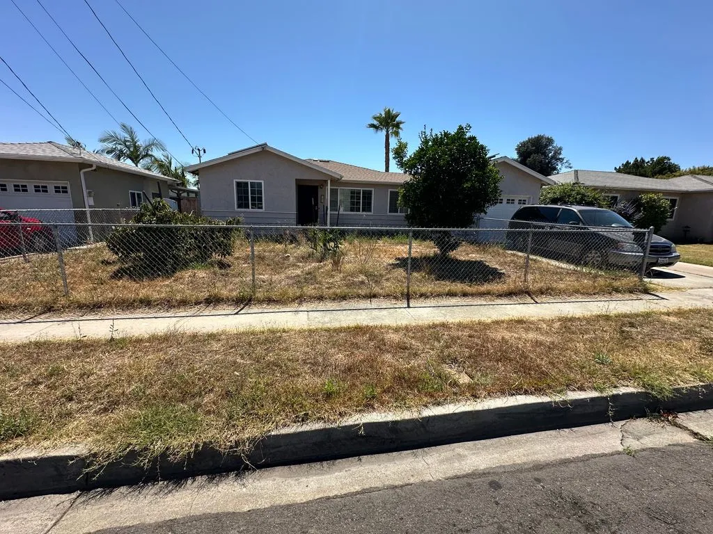 629 Goldenrod St Escondido,Tenant in Place, Competing Buyers