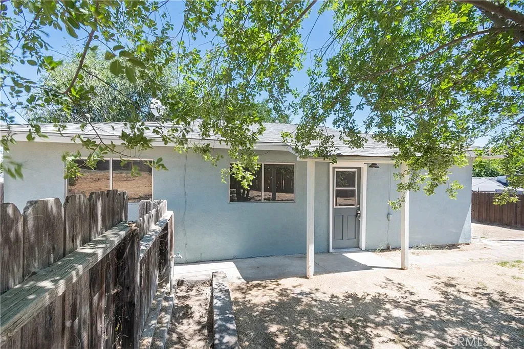 El Portal Drive property in Shandon supplied by SoCal Home Buyers